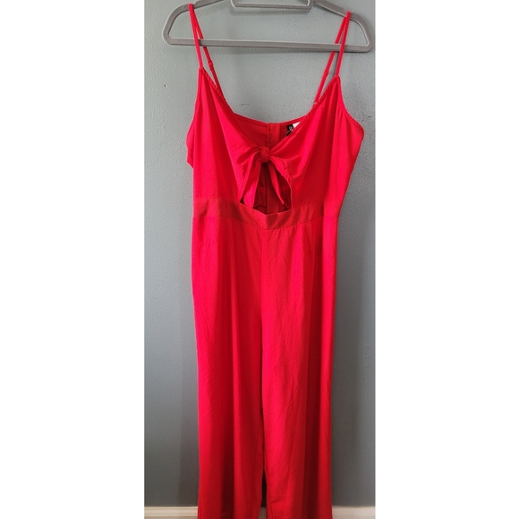 H&M Divided Red Cutout Jumpsuit, Size 10 - Picture 1 of 4